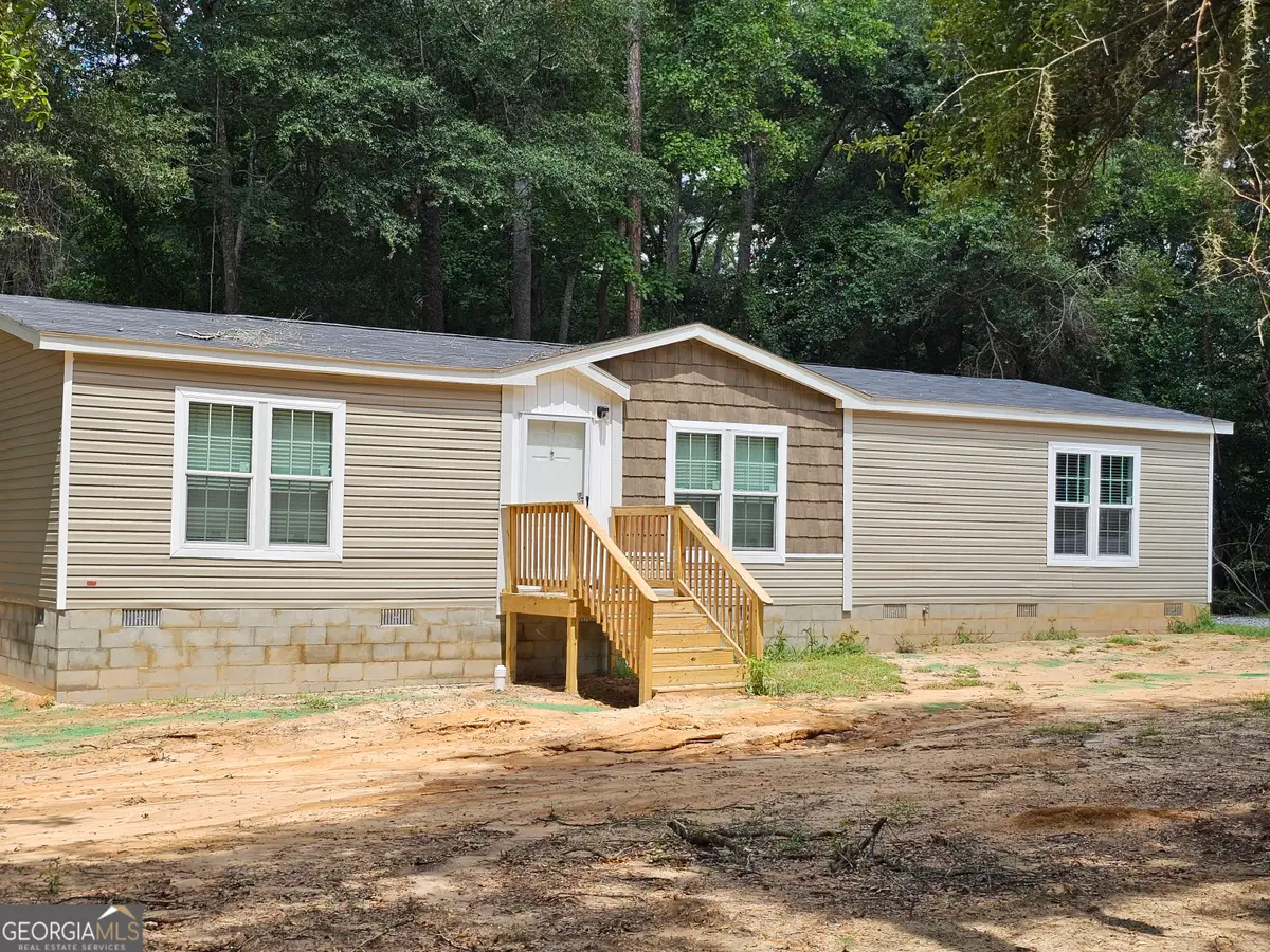 26 Spring Lake Drive, Hawkinsville, GA 31036 - #1