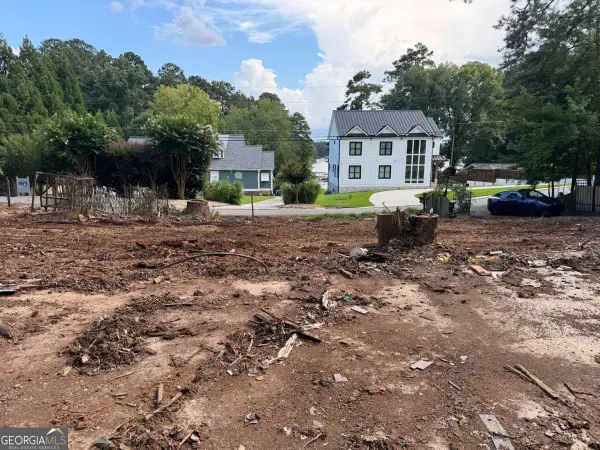 156 Little Victoria Road, Woodstock, GA 30189