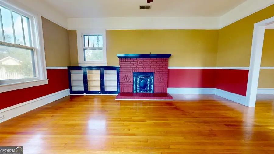 609 Holly Street, Waycross, GA 31501 - #2