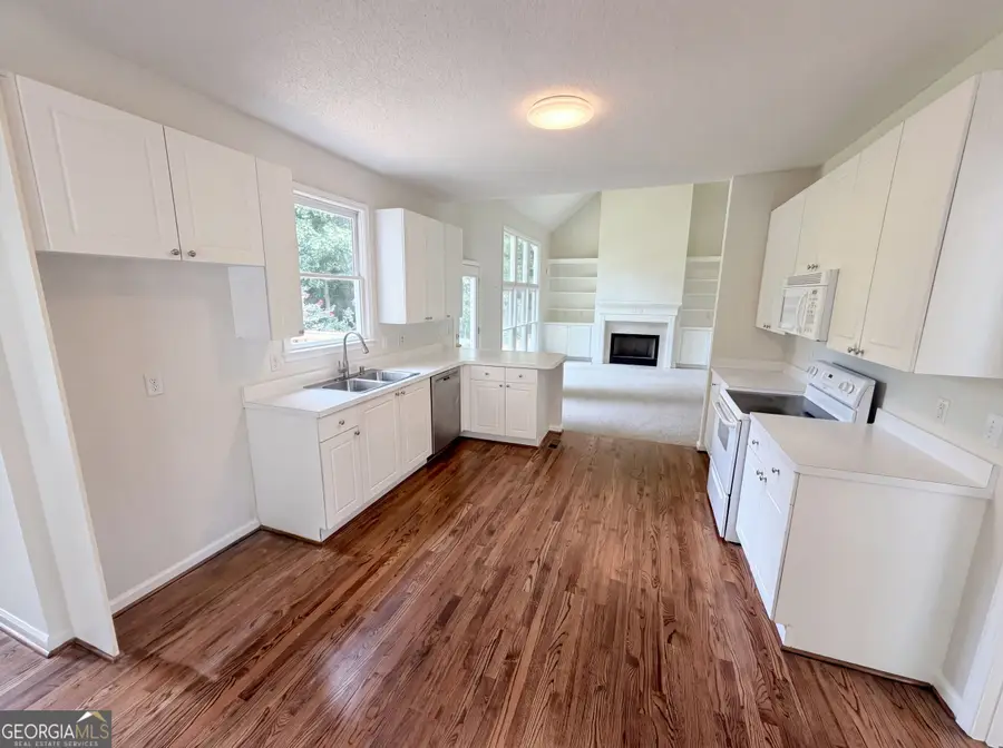 1001 Parkland Run Se, Smyrna, GA 30082 - #2