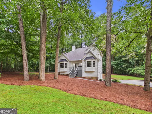 2855 Autumn Drive, Canton, GA 30115