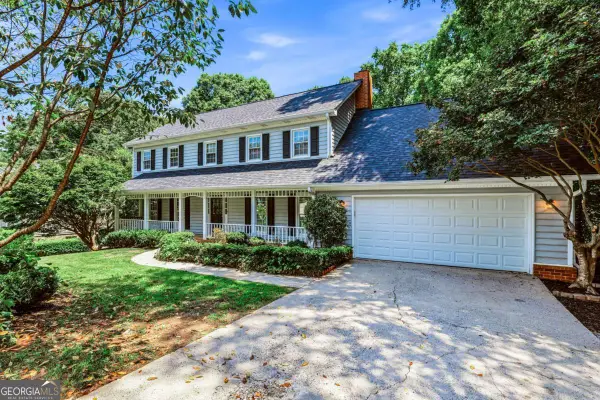 1132 Mary Lee Lane Sw, Lilburn, GA 30047