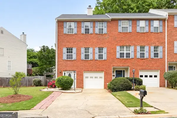 2484 Stonegate Drive Nw, Acworth, GA 30101