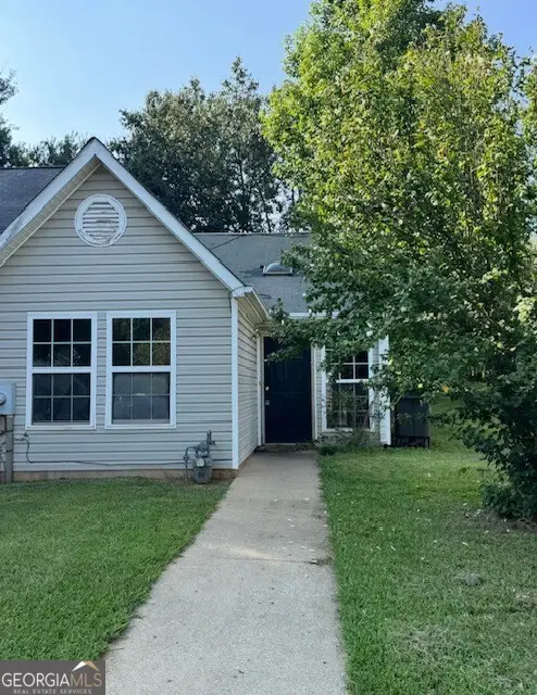 9028 Stoneleigh Trace, Douglasville, GA 30134
