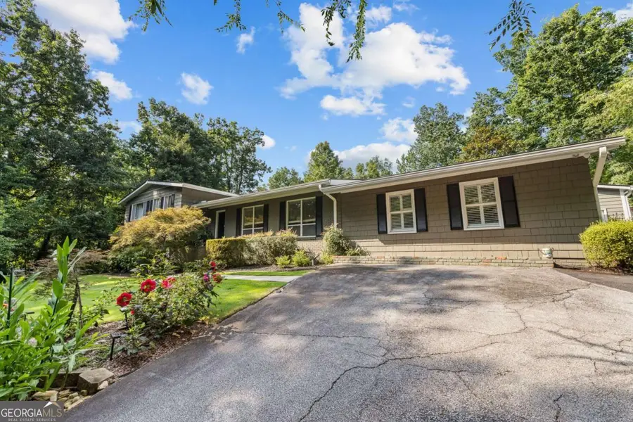 6488 Cherry Tree Lane, Sandy Springs, GA 30328 - #2