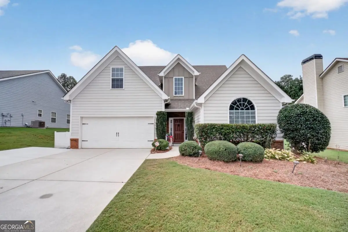 6280 Cove Creek Drive, Flowery Branch, GA 30542 - #1