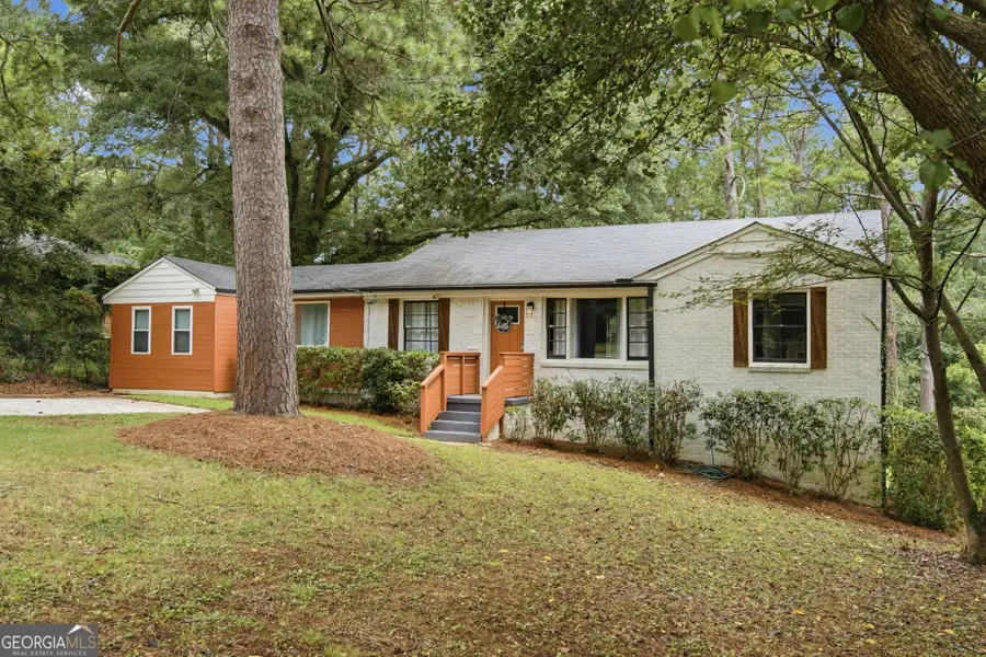 1402 Midlawn Drive, Decatur, GA 30032 - #2