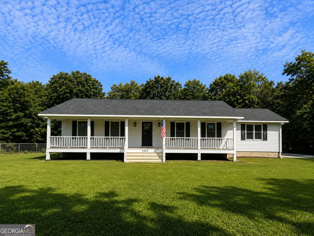 1469 Main Street, Comer, GA 30629 - #1