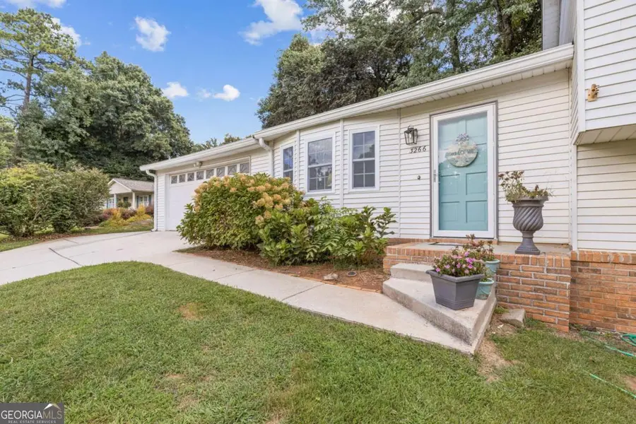 3266 SW Alcazar Drive Sw, Lilburn, GA 30047 - #2