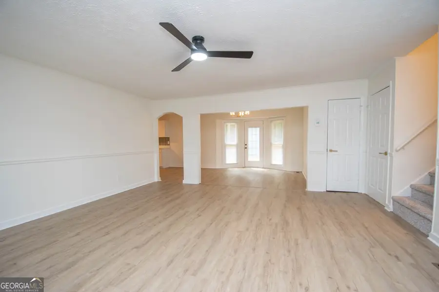 240 Hearthstone Drive W, Newnan, GA 30263 - #3