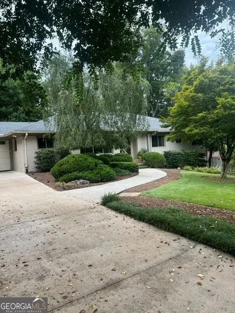 1043 Robin Lane Ne, Atlanta, GA 30306 - #2