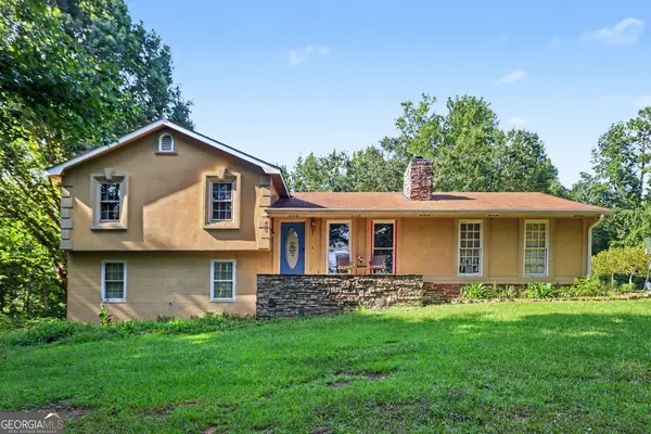 150 Aspen Lake Drive E, Newnan, GA 30263
