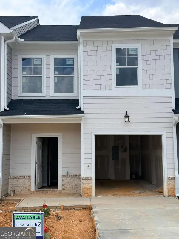 327 Rolling Green Road #101, Adairsville, GA 30103
