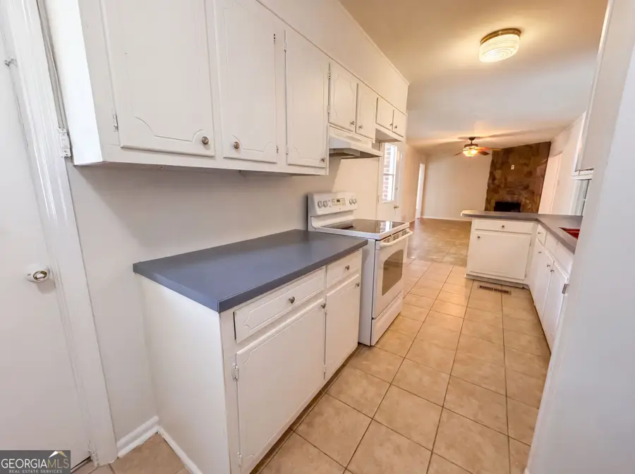 1276 Robin Road Ne, Conyers, GA 30012 - #2