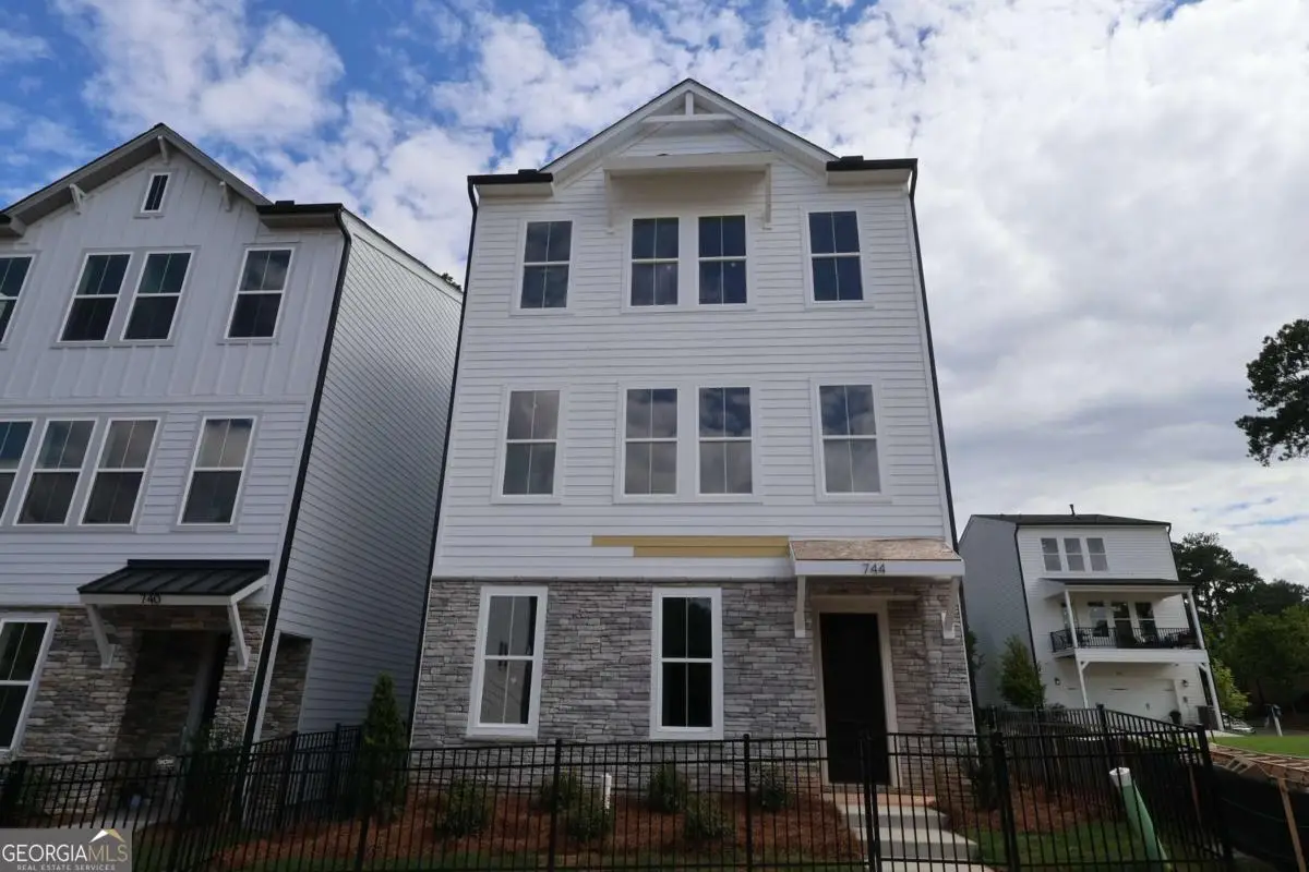 744 Auguste Avenue, Scottdale, GA 30079 - #1