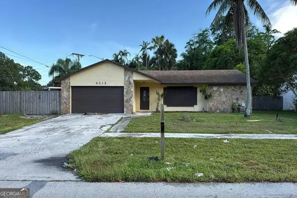 4512 Blue Pine Circle, Lake Worth, FL 33463