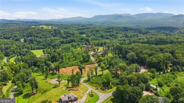 17 Mystic Drive, Ellijay, GA 30540