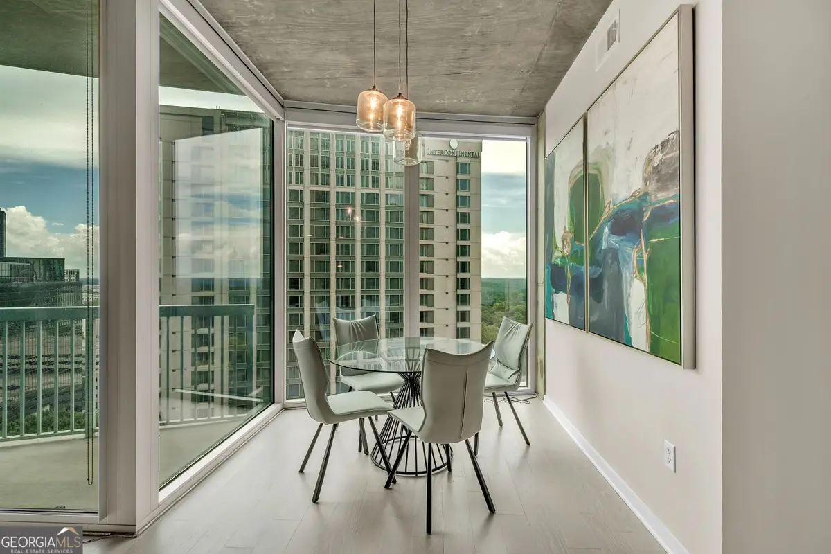 3324 Peachtree Road Ne, Atlanta, GA 30326 - #1