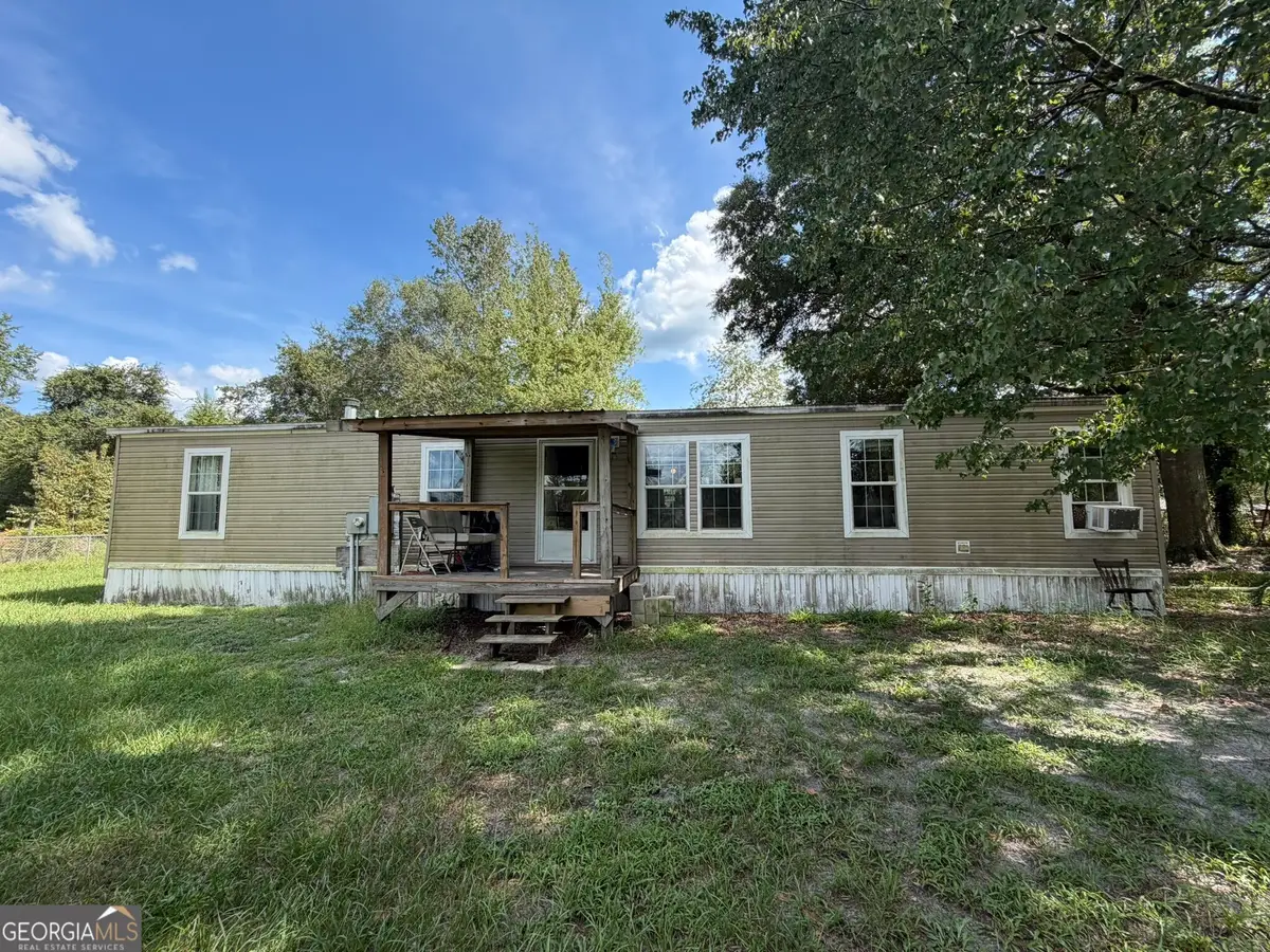 113 Horseshoe Loop, Saint George, GA 31562 - #1
