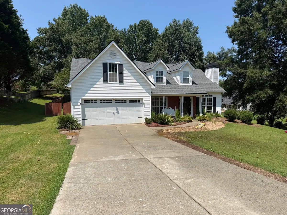 6078 Hillsdale Circle, Flowery Branch, GA 30542 - #1