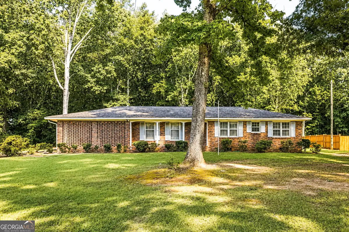 802 S Cherokee Road, Social Circle, GA 30025 - #1