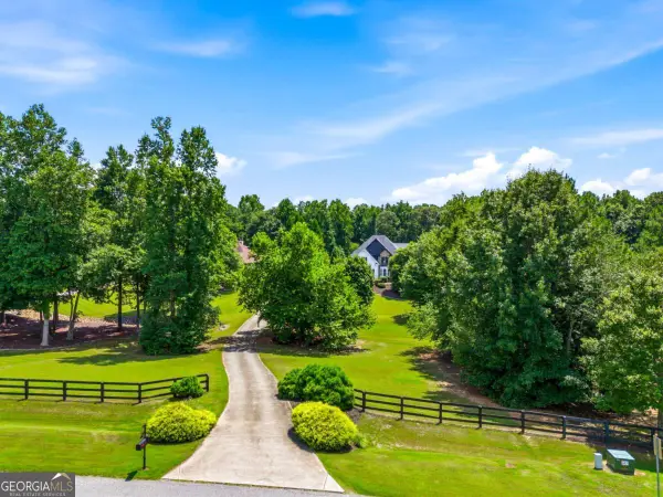 124 Savanna Estates Drive, Canton, GA 30115