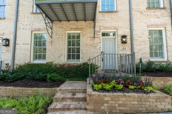 130 Clover Court, Roswell, GA 30075