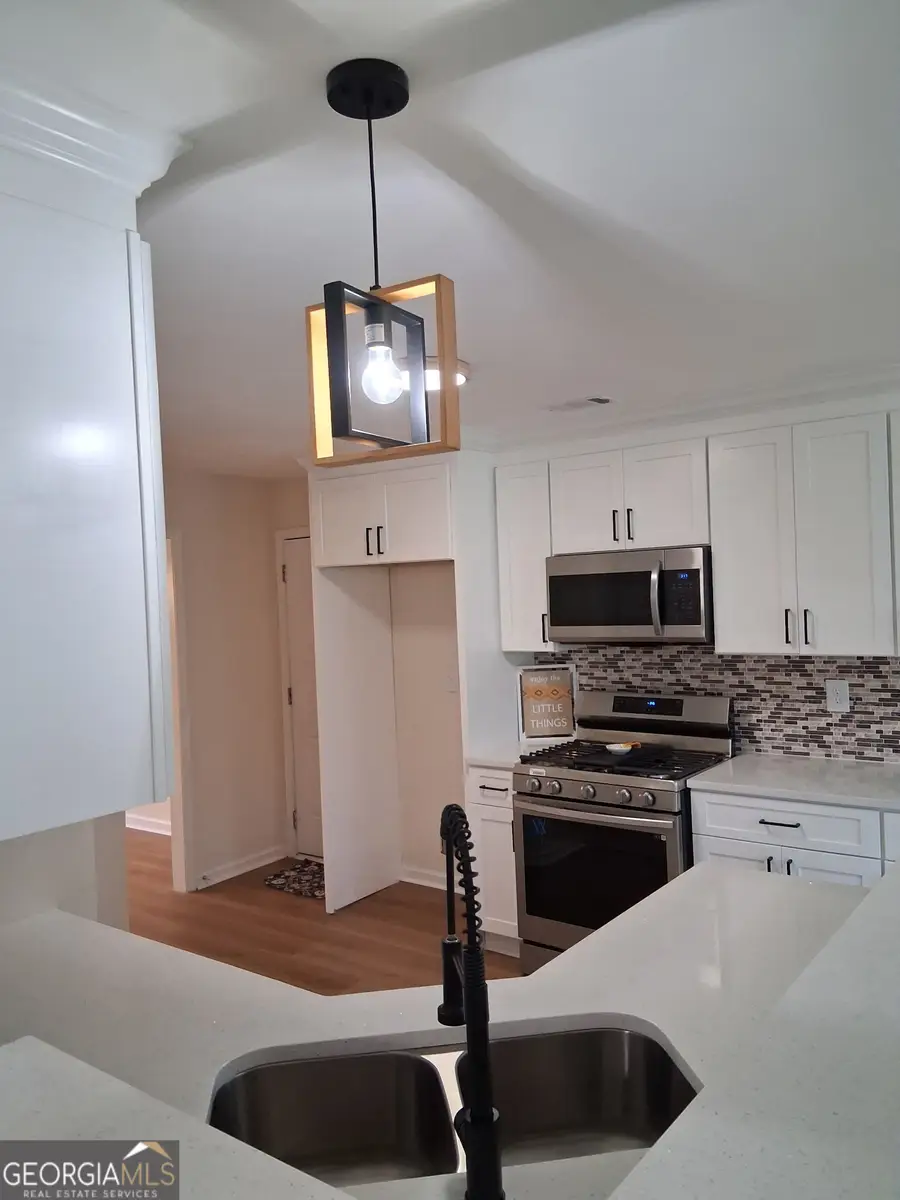 8495 Glendevon Court, Riverdale, GA 30274 - #2