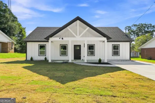 4 N Annie Street, Newnan, GA 30263
