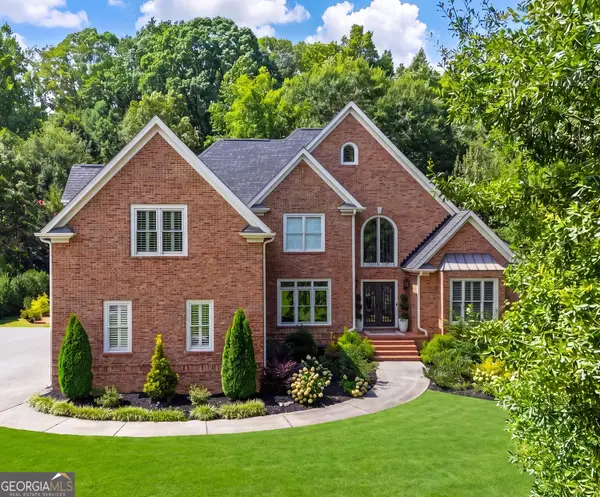 8365 Hurakan Creek Crossing, Cumming, GA 30028