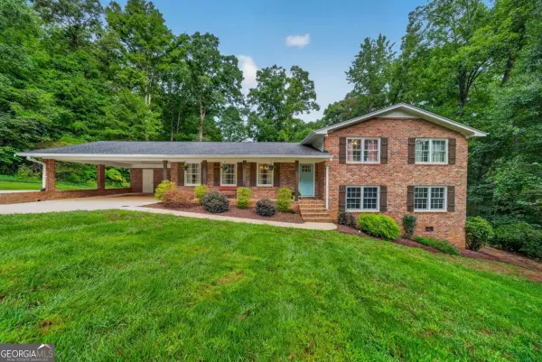 106 St James Court, Athens, GA 30606