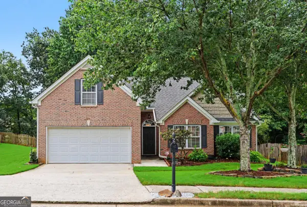 2038 Wildcat Cliffs Lane, Lawrenceville, GA 30043