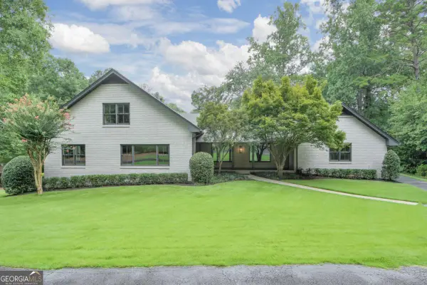 350 Shadowlawn Road Se, Marietta, GA 30067