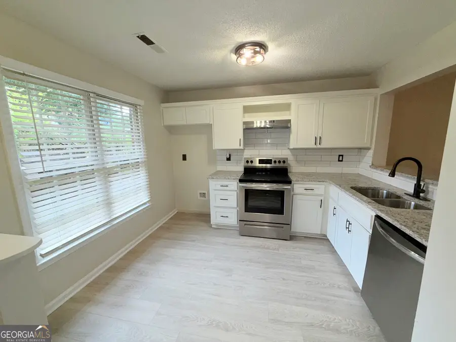 1665 Winchester Way Se, Conyers, GA 30013 - #2
