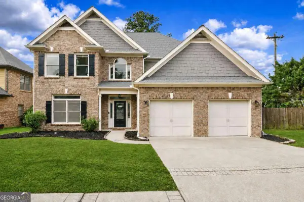 802 Autumn Meadow Drive, Loganville, GA 30052