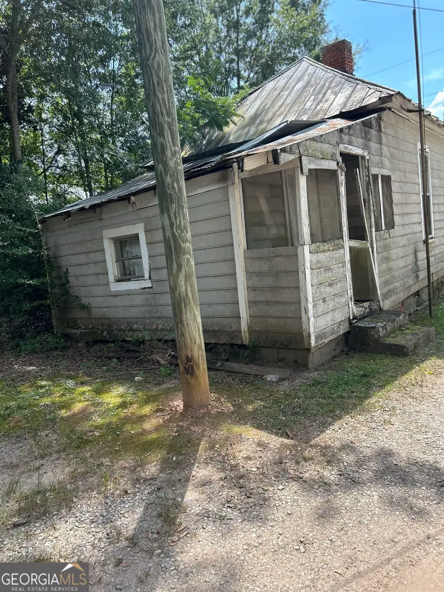 109 Jackson Street, Barnesville, GA 30204 - #2