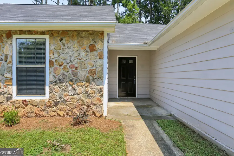 819 Arbor Hill Drive, Stone Mountain, GA 30088 - #2