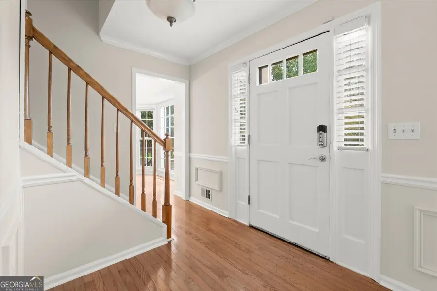 9126 Branch Valley Way, Roswell, GA 30076 - #2