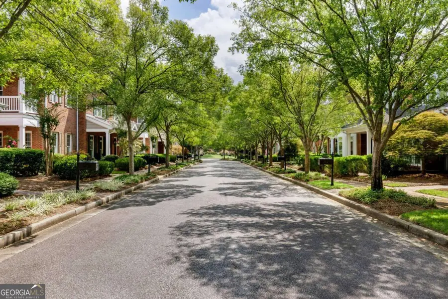 8720 Parker Place, Roswell, GA 30076 - #2