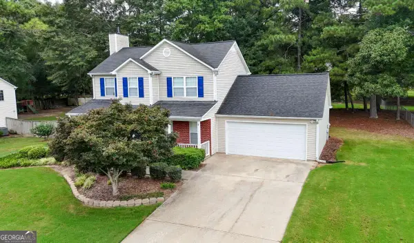4255 Willow Springs Drive, Loganville, GA 30052