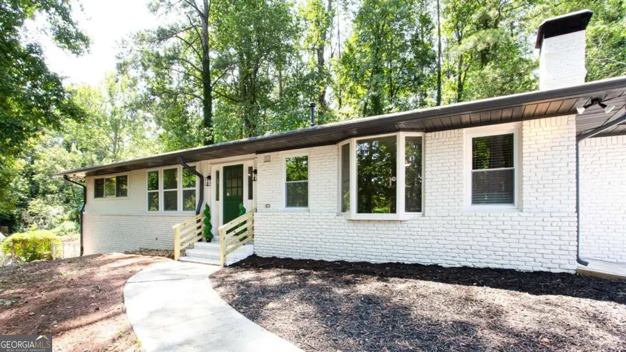1460 Loch Lomond Trail Sw, Atlanta, GA 30331 - #2