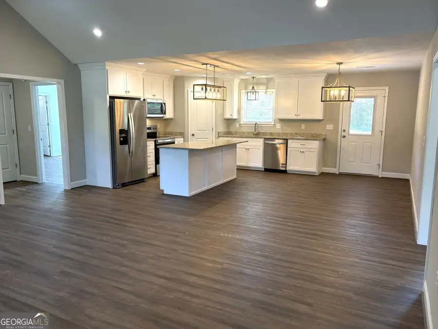221 Buckingham Parc Circle, East Dublin, GA 31027 - #3