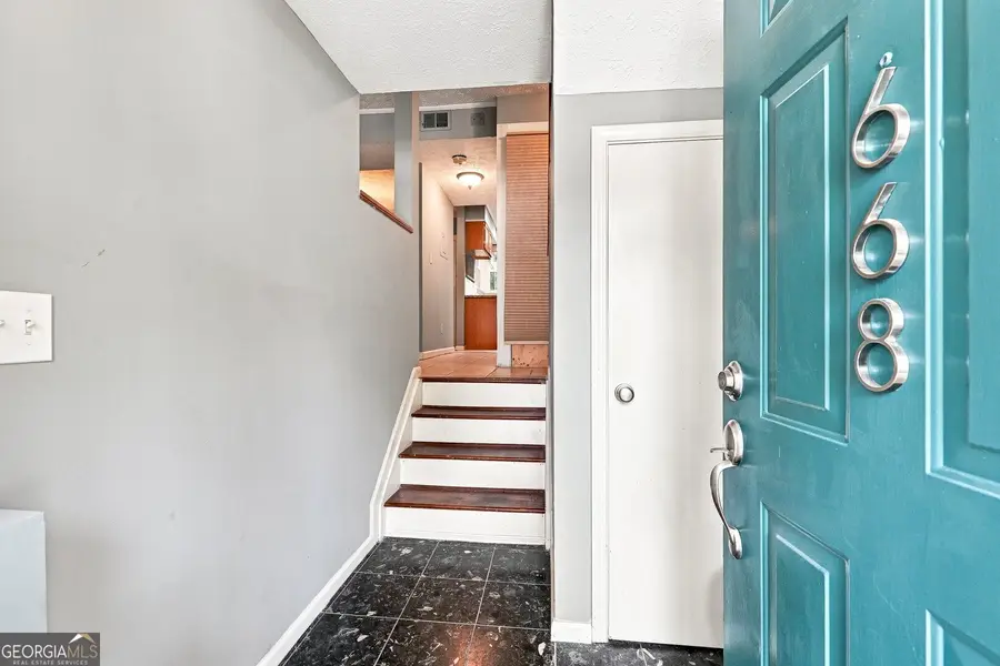668 Stratford Green, Avondale Estates, GA 30002 - #2