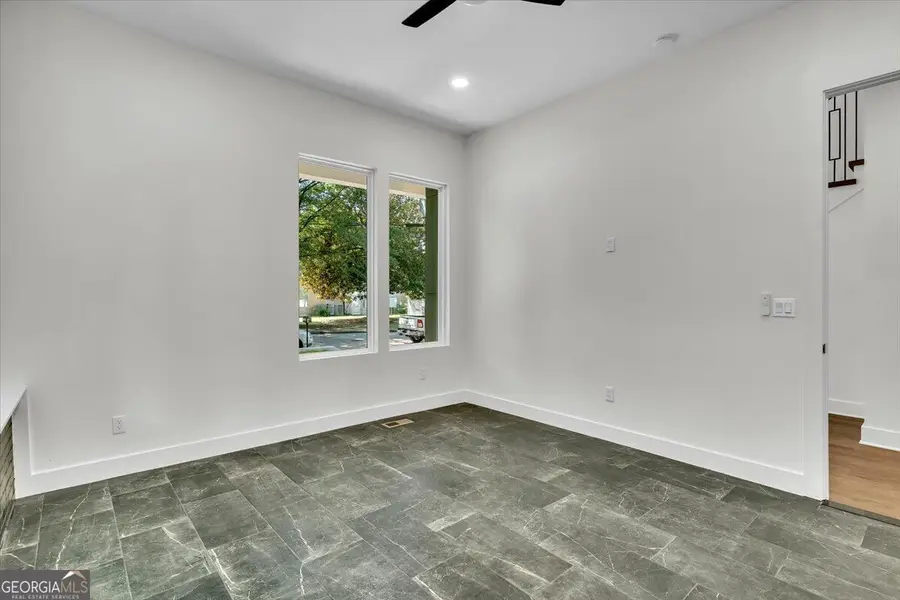 299 Flowers Place Nw, Atlanta, GA 30314 - #3