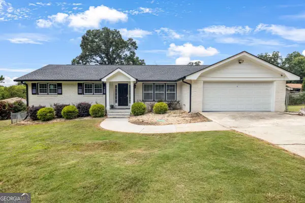 497 Dicks Court Nw, Lilburn, GA 30047