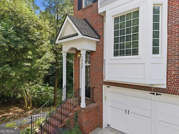 1262 Brickton Drive Nw, Atlanta, GA 30318