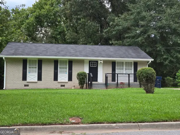 2668 Beacon Drive, South Fulton, GA 30349