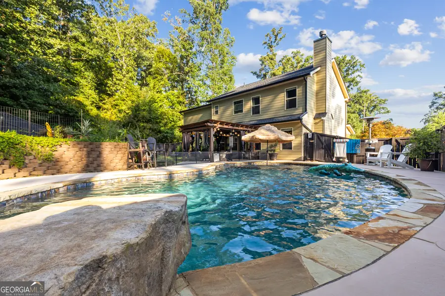 541 Greenridge Lane, Loganville, GA 30052 - #2