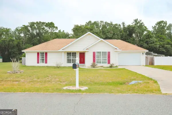 4063 Meadow Circle, Blackshear, GA 31516