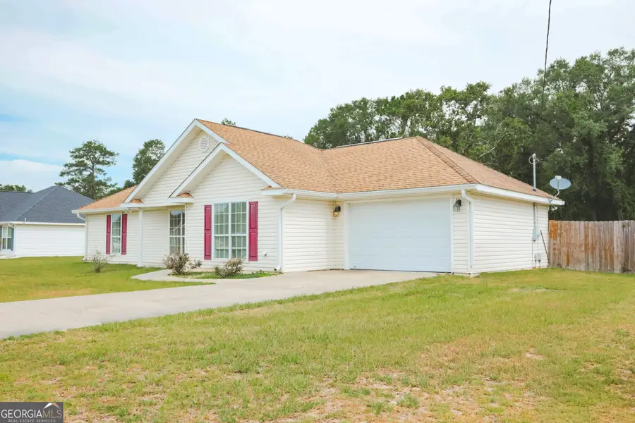 4063 Meadow Circle, Blackshear, GA 31516 - #2
